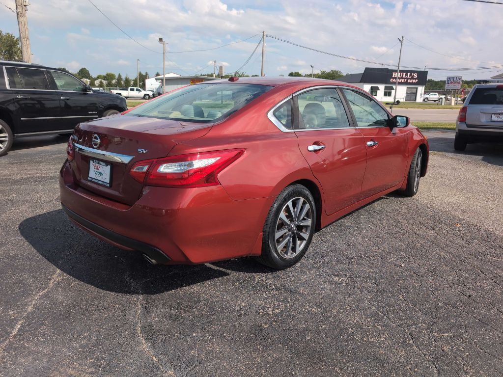 2017 Nissan Altima Image 9