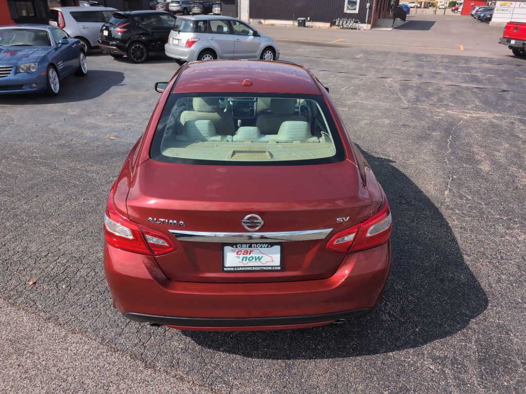 2017 Nissan Altima Image 12