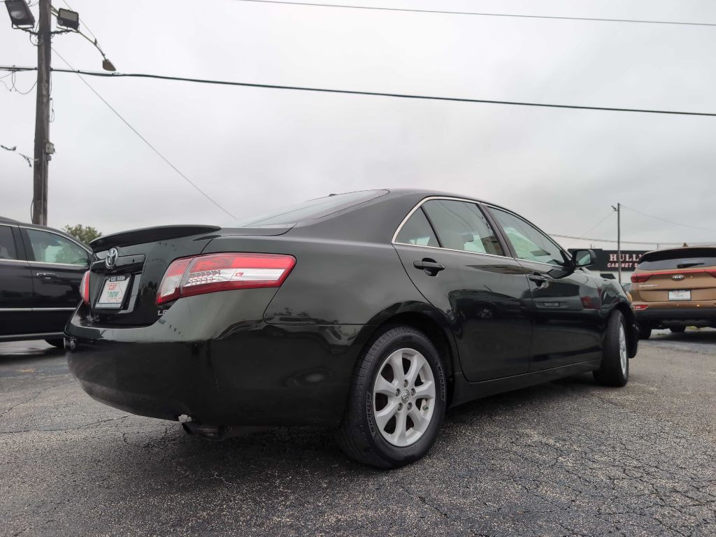 2010 Toyota Camry Image 7