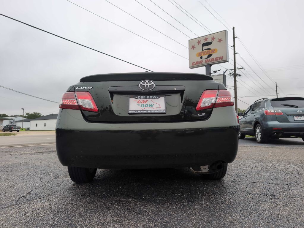 2010 Toyota Camry Image 11