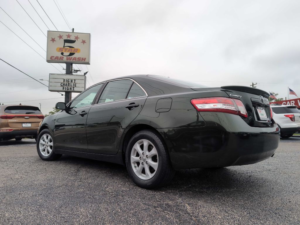 2010 Toyota Camry Image 15
