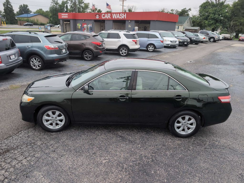 2010 Toyota Camry Image 16