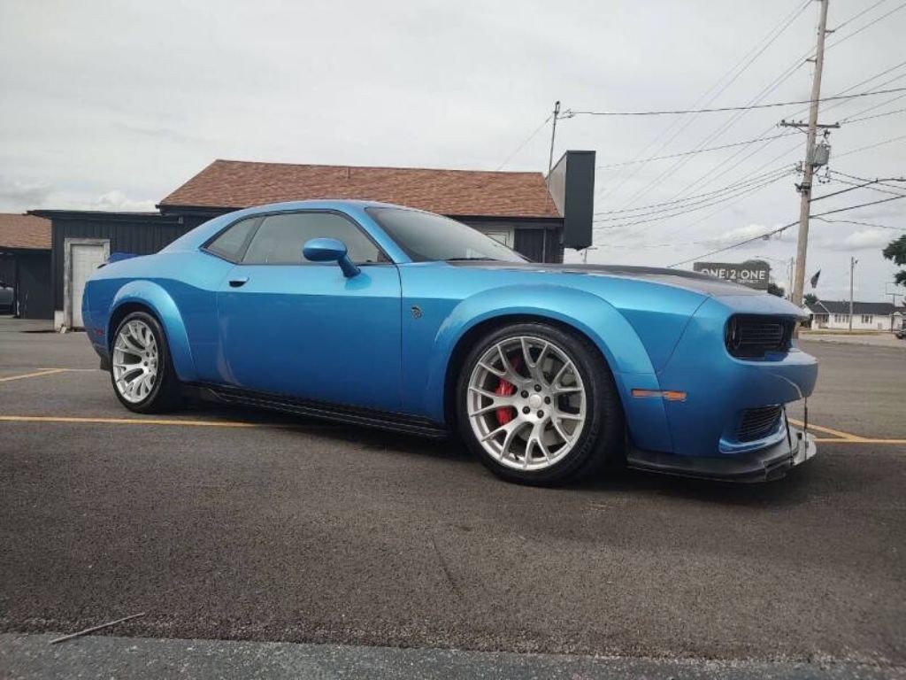 2018 Dodge Challenger Image 3