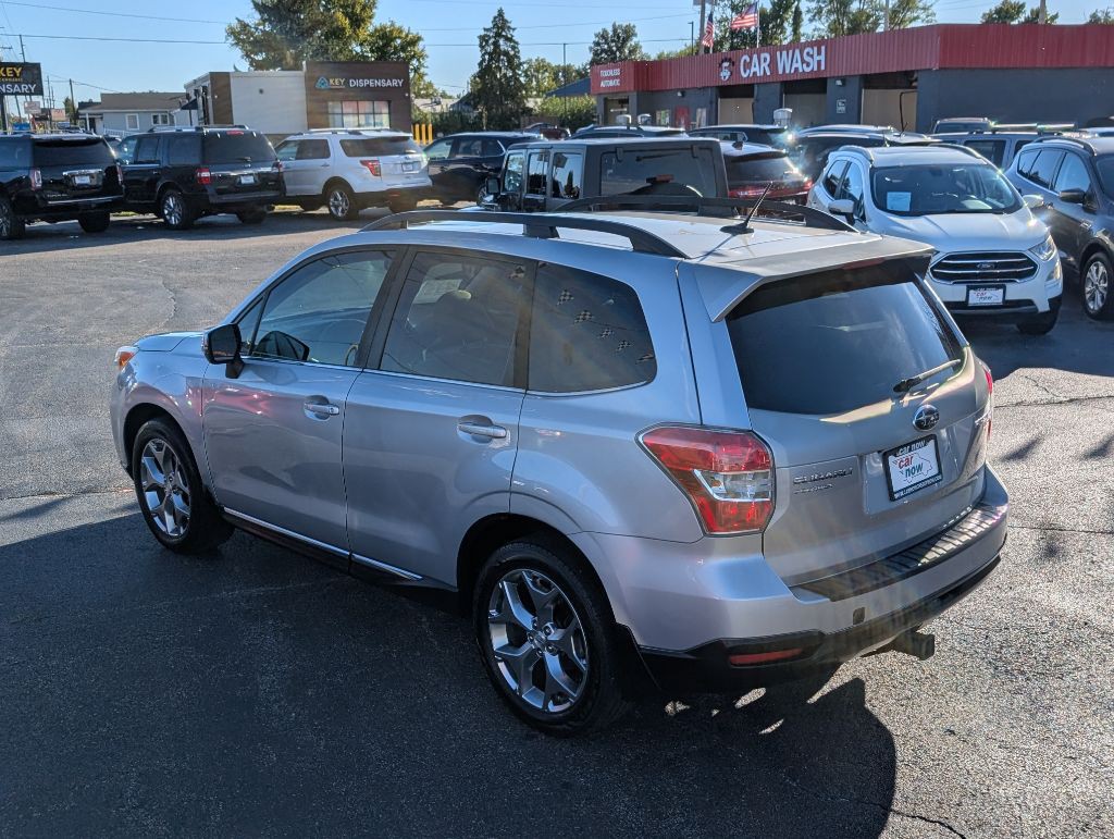 2015 Subaru Forester Image 12