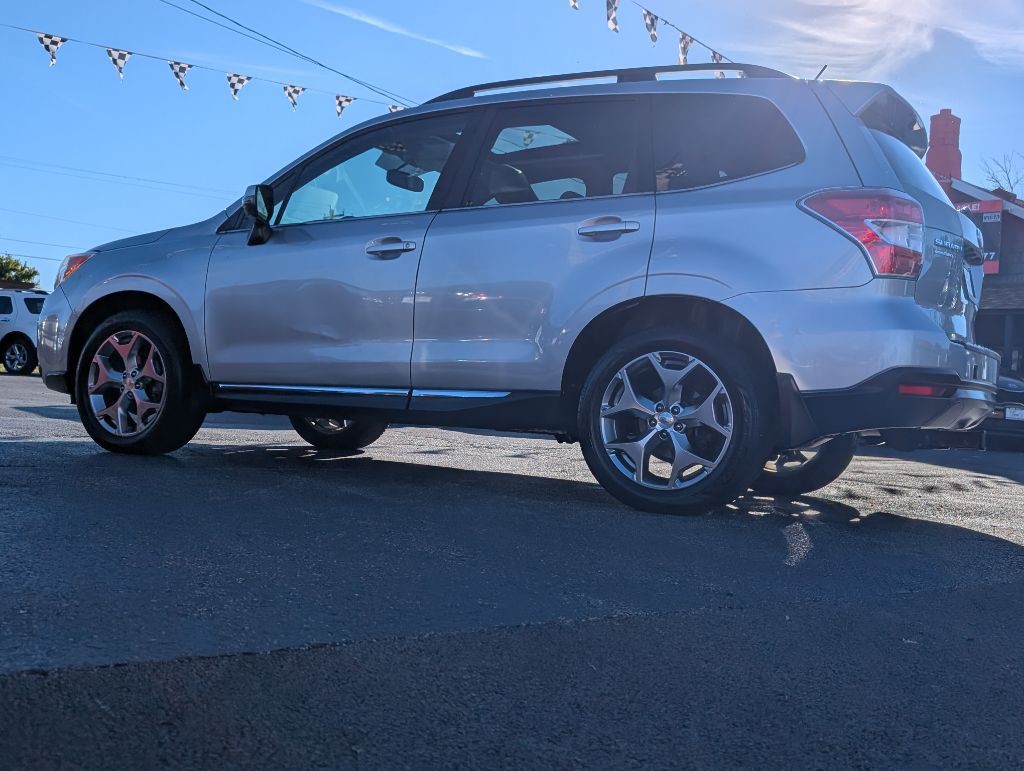 2015 Subaru Forester Image 18