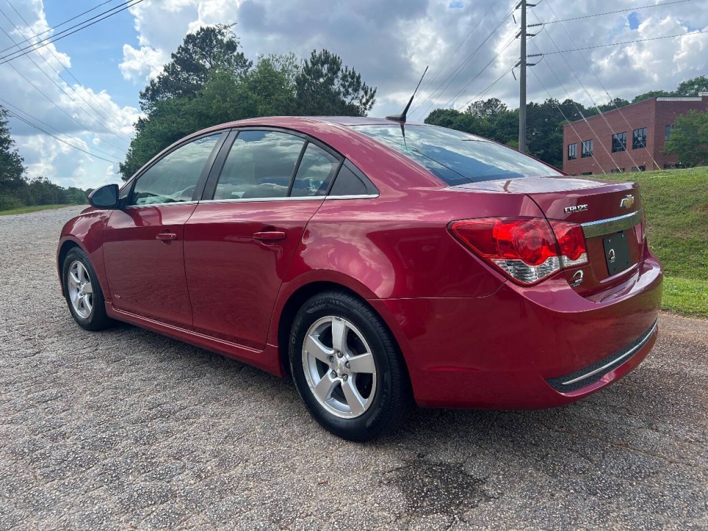 2013 Chevrolet Cruze Image 4