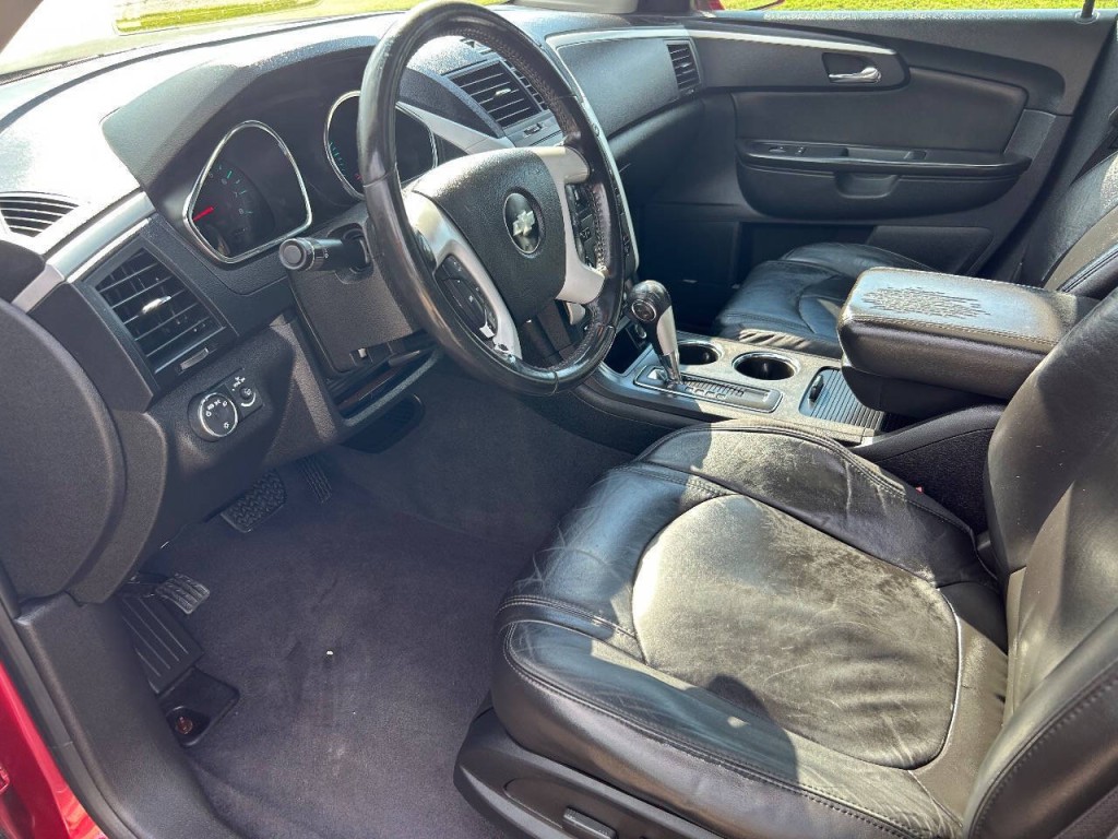 2012 Chevrolet Traverse Image 5