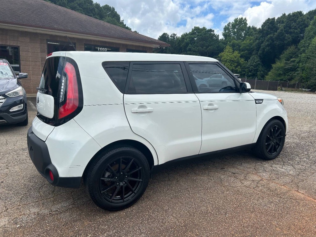 2016 Kia Soul Image 3