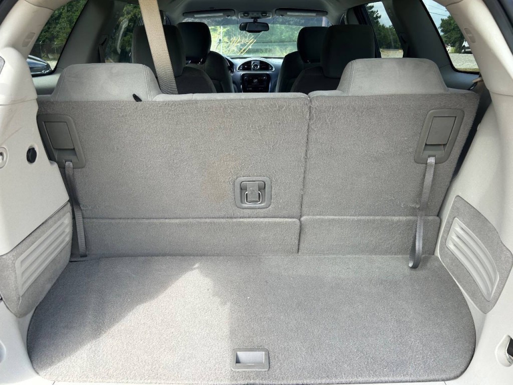2017 Buick Enclave Image 14