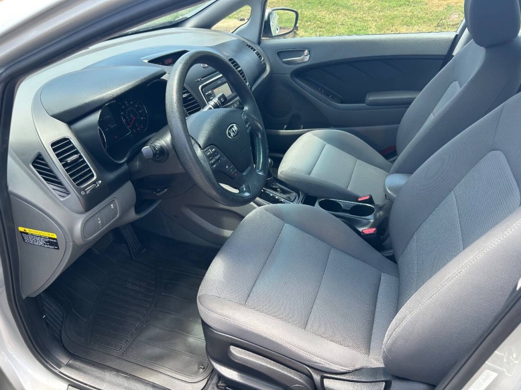 2018 Kia Forte Image 5