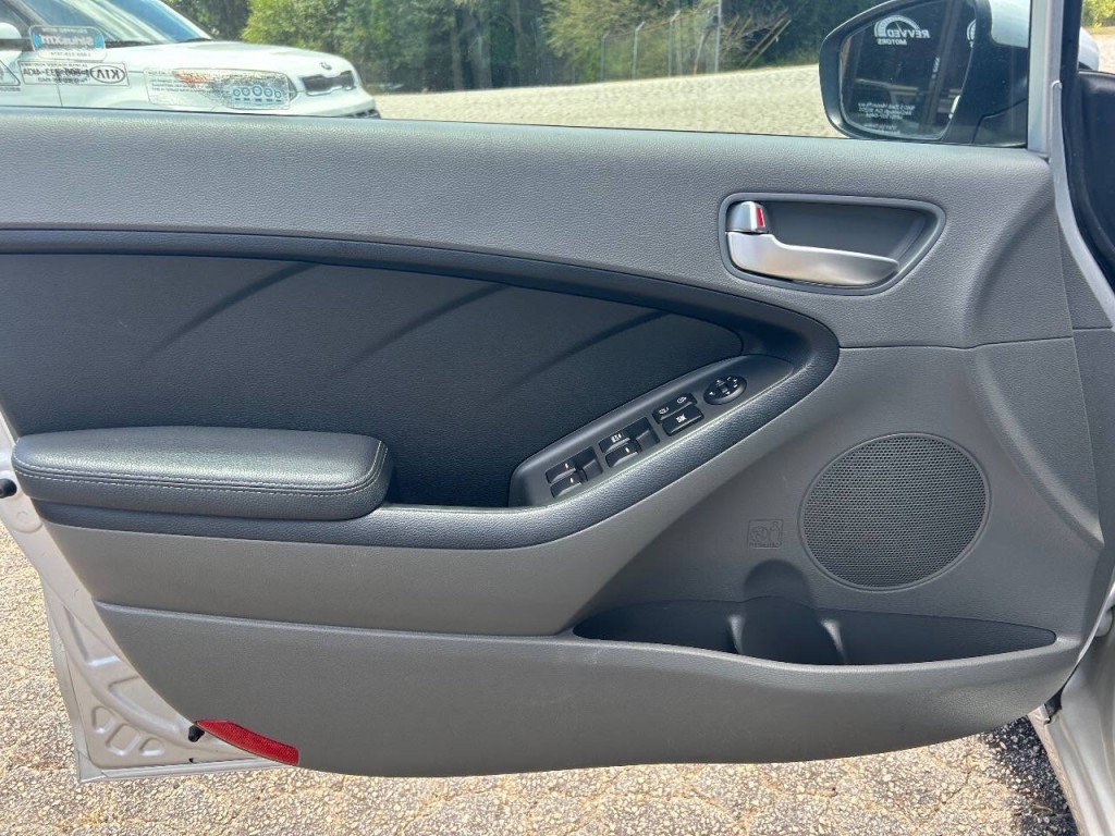 2018 Kia Forte Image 6