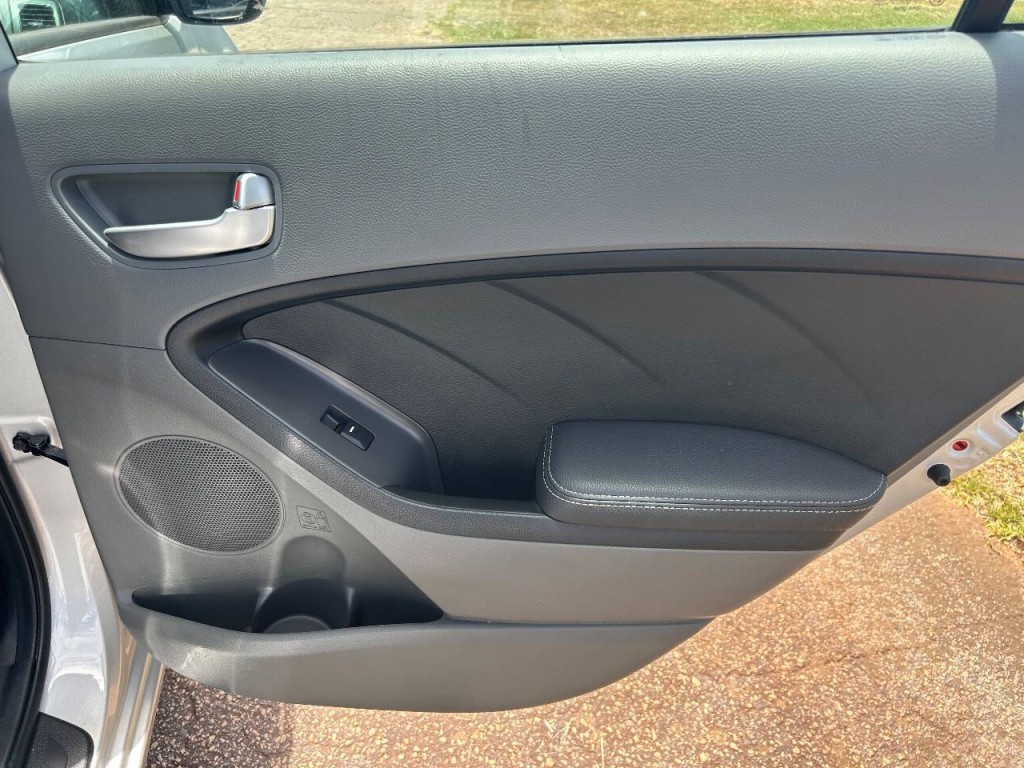 2018 Kia Forte Image 13