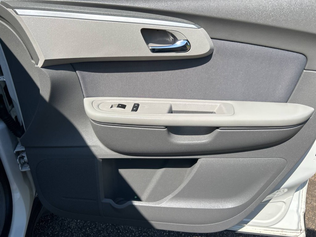 2012 Chevrolet Traverse Image 8