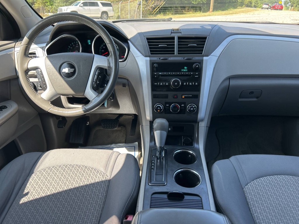 2012 Chevrolet Traverse Image 15