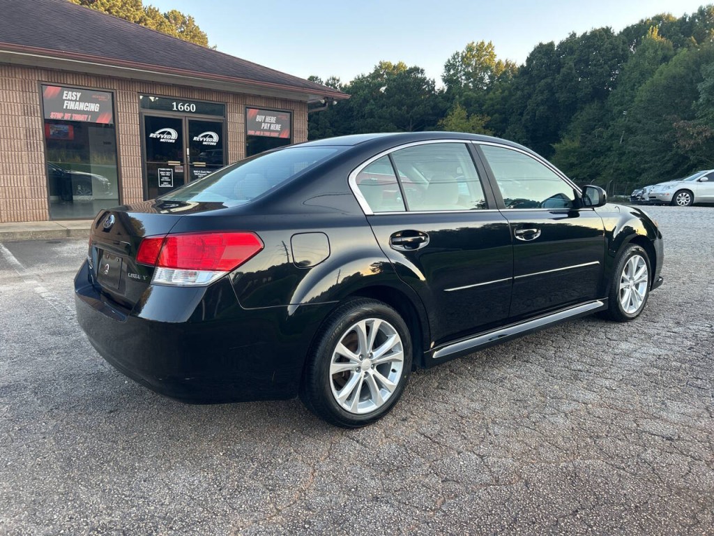 2013 Subaru Legacy Image 3