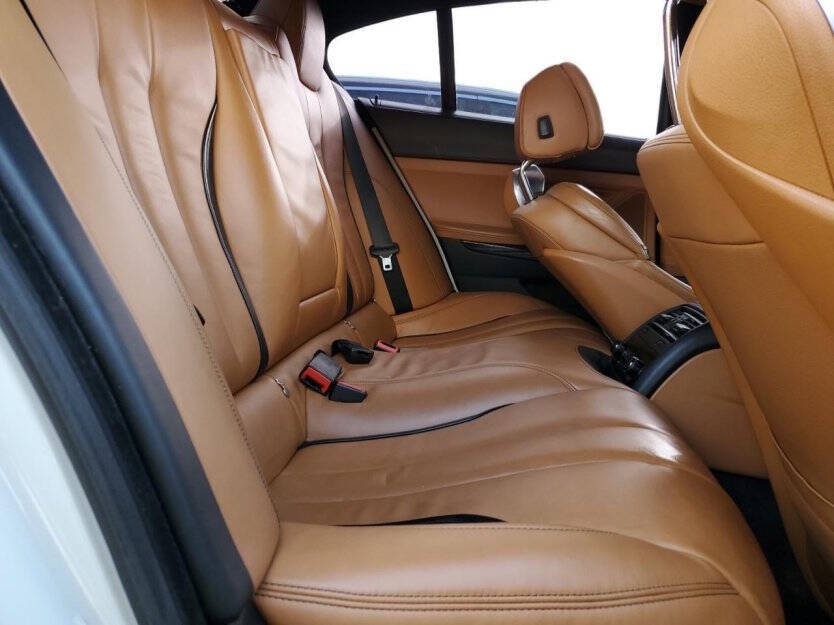 2016 BMW 6 Series Image 6