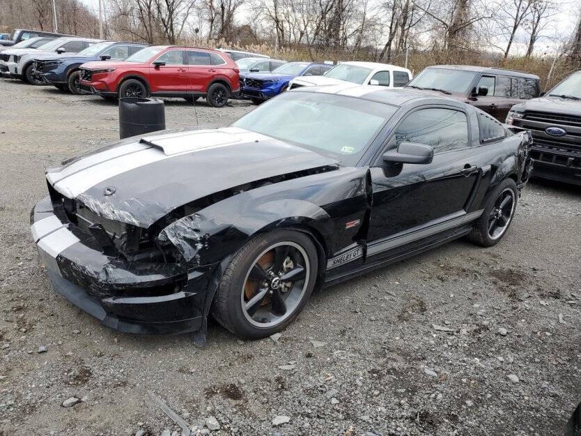 2007 Ford Mustang Image 2