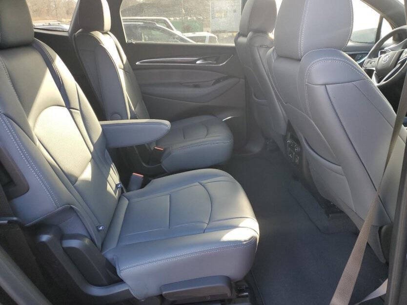 2024 Buick Enclave Image 9