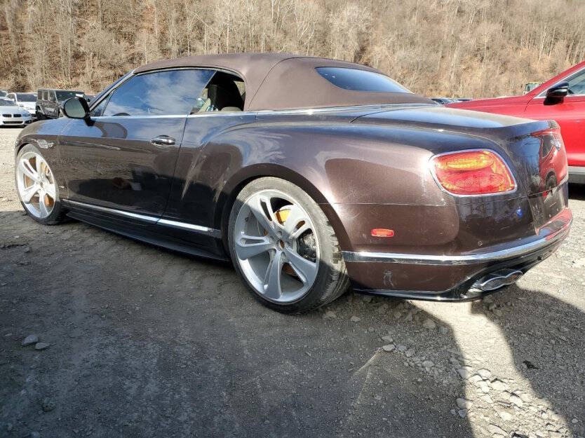 2016 Bentley Continental Image 3