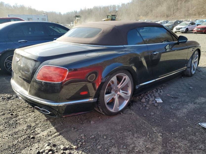 2016 Bentley Continental Image 4