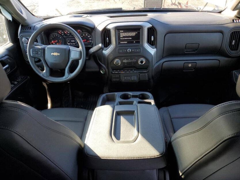 2024 Chevrolet Silverado 1500 Image 7