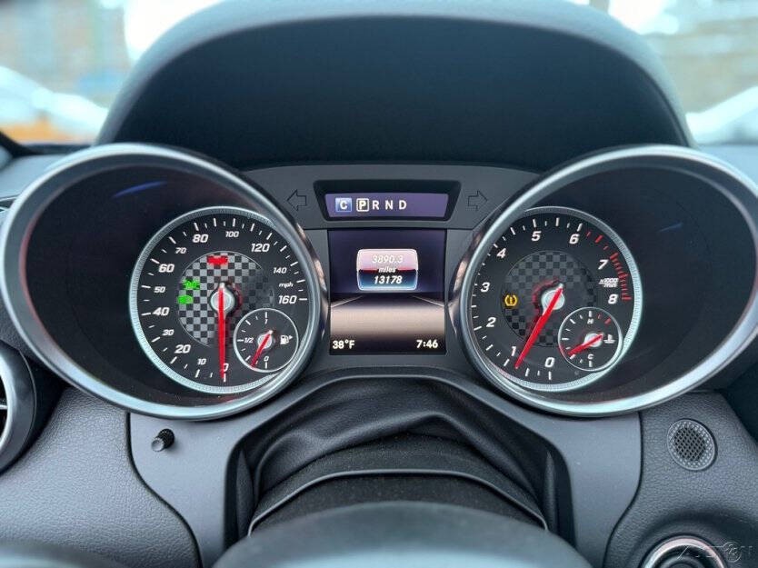 2020 Mercedes-Benz SLC-Class Image 2