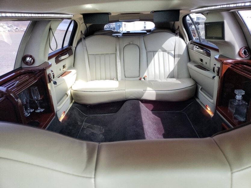 2007 Lincoln Town Car Image 6