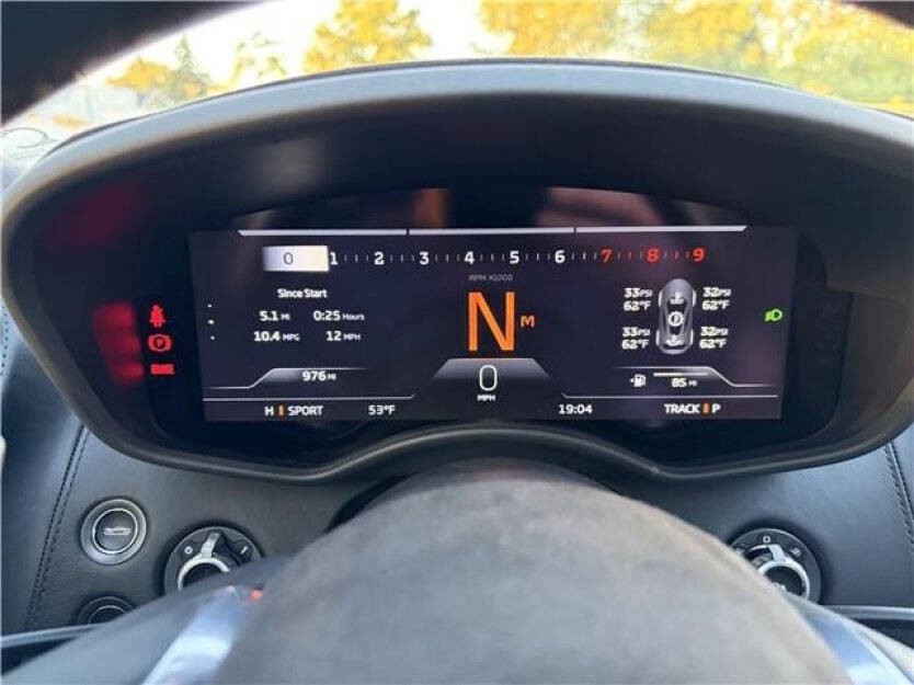 2023 McLaren GT Image 9