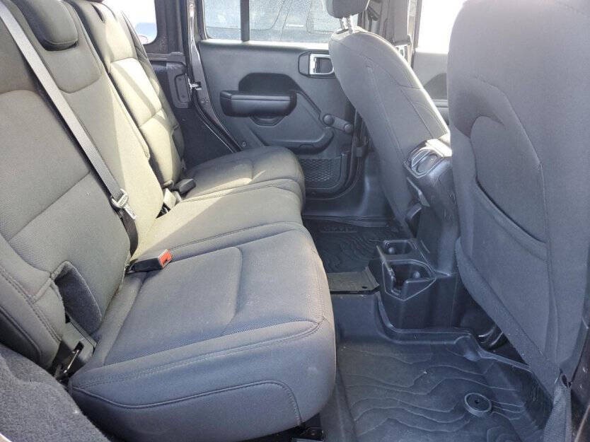 2021 Jeep Wrangler Unlimited Image 6