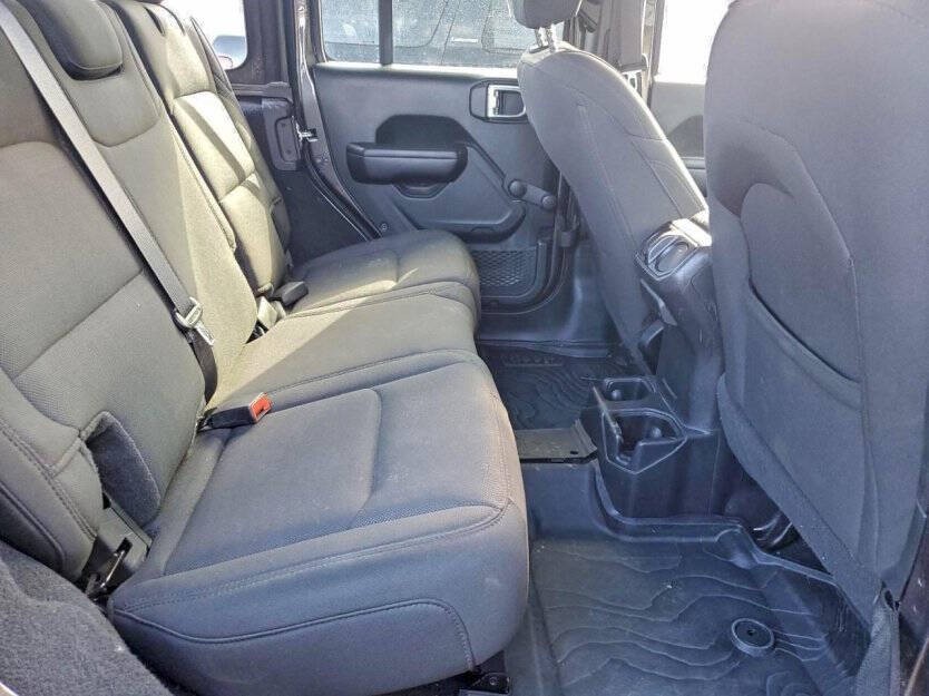 2021 Jeep Wrangler Unlimited Image 6