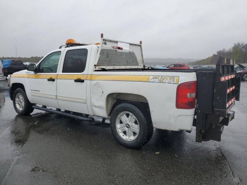 2010 Chevrolet Silverado 1500 Image 3