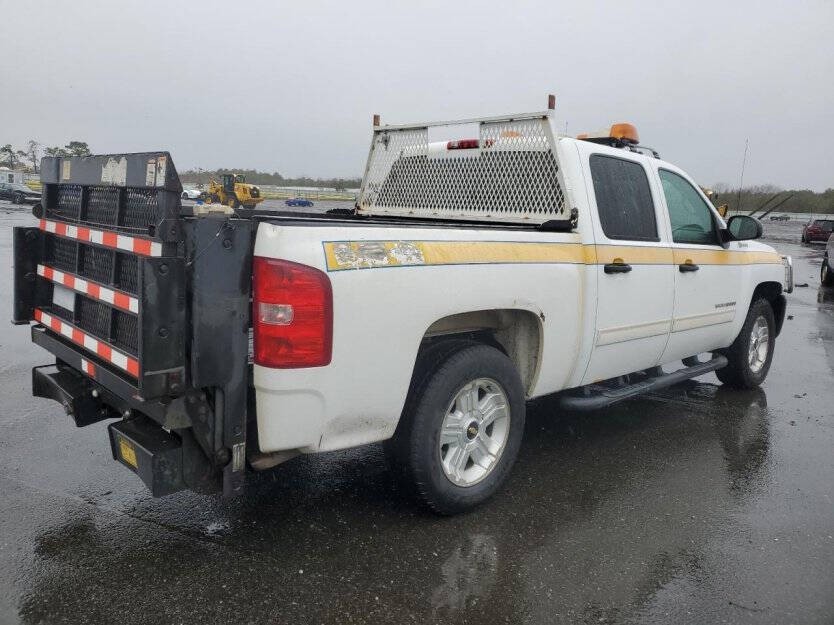 2010 Chevrolet Silverado 1500 Image 4
