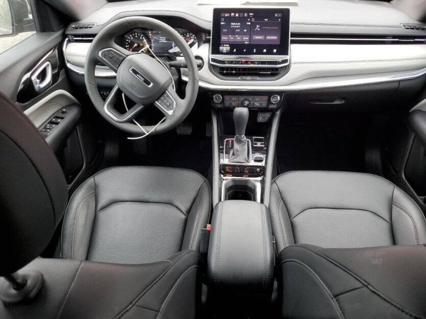 2024 Jeep Compass Image 7