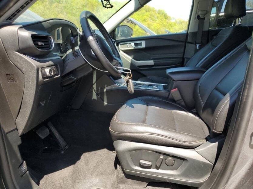 2021 Ford Explorer Image 5