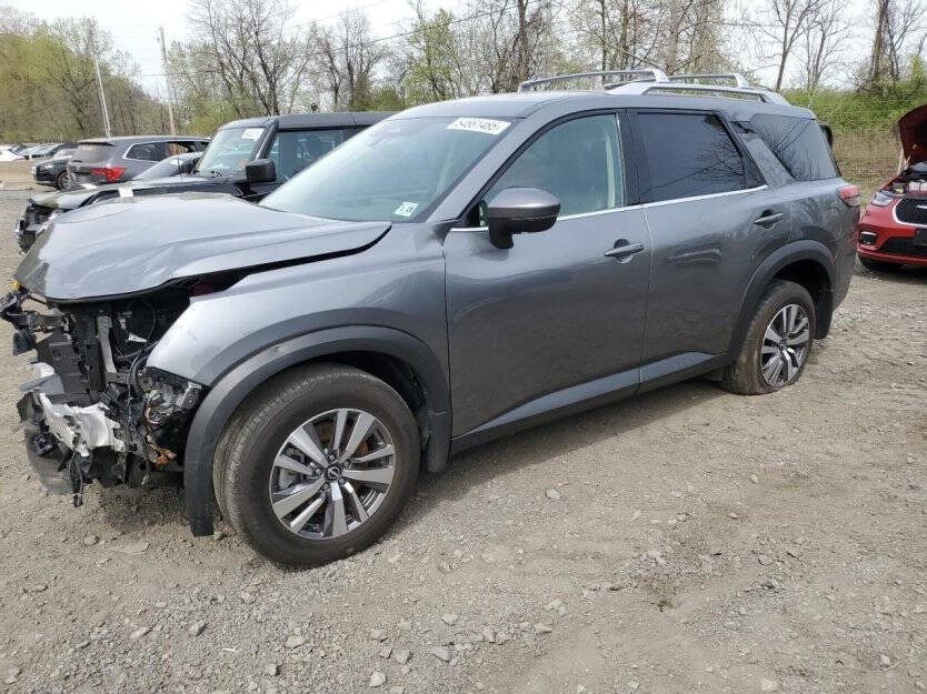 2023 Nissan Pathfinder Image 3