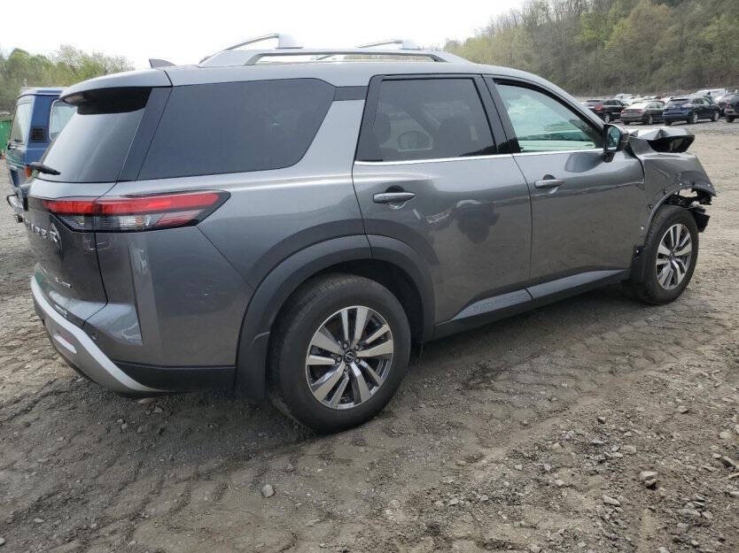 2023 Nissan Pathfinder Image 5