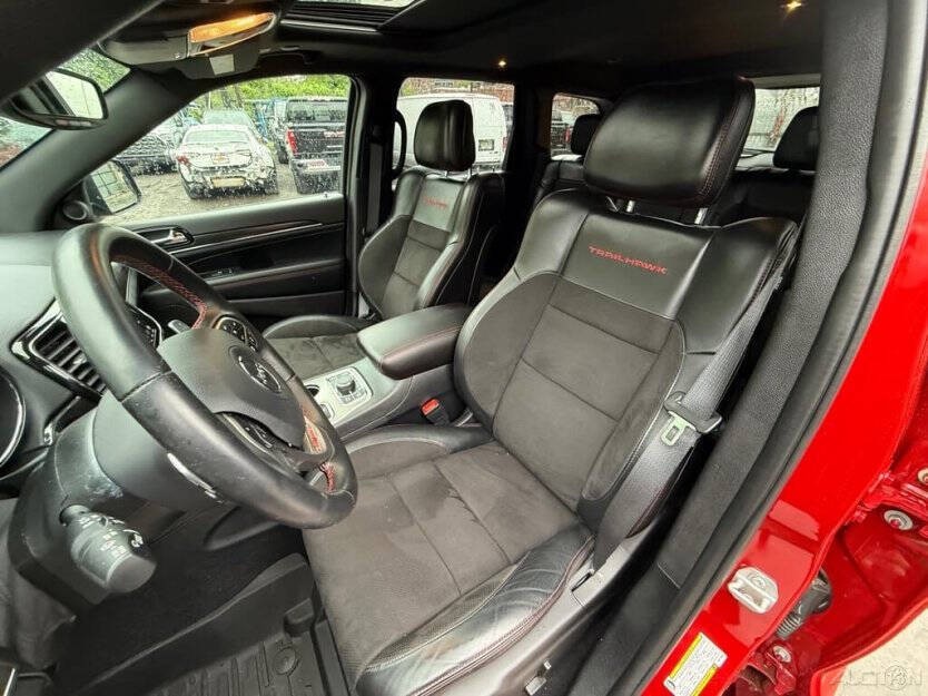 2021 Jeep Grand Cherokee Image 6