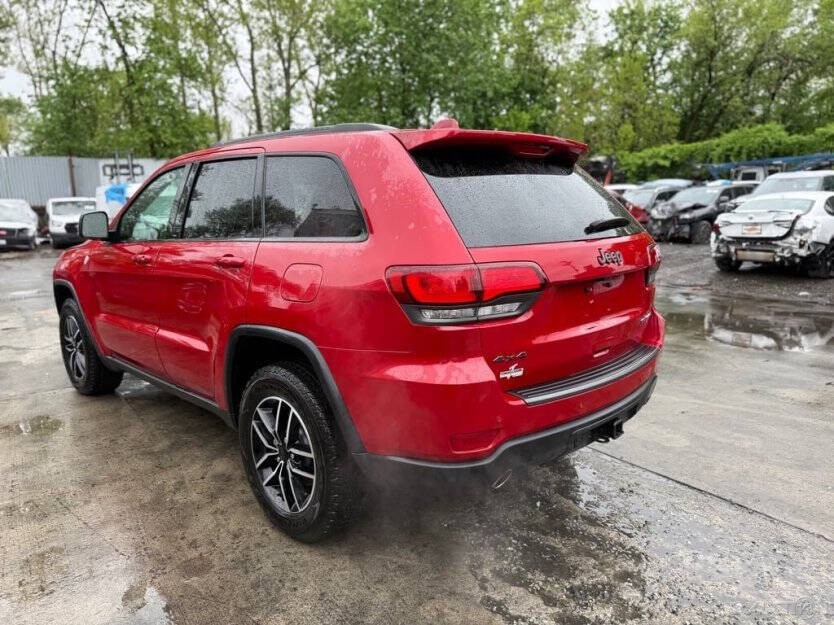 2021 Jeep Grand Cherokee Image 4