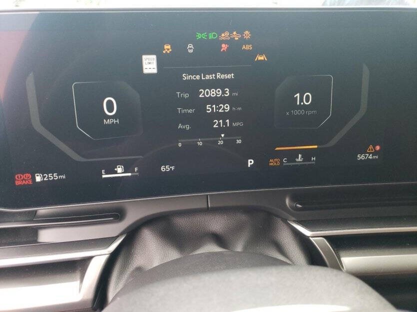 2025 Kia Carnival Image 8