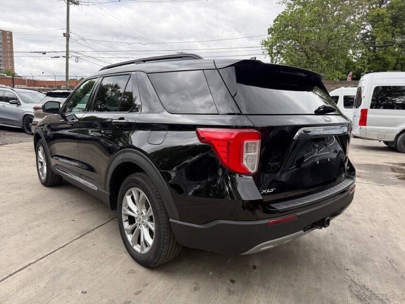 2020 Ford Explorer Image 3