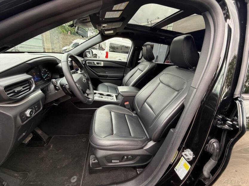 2020 Ford Explorer Image 5