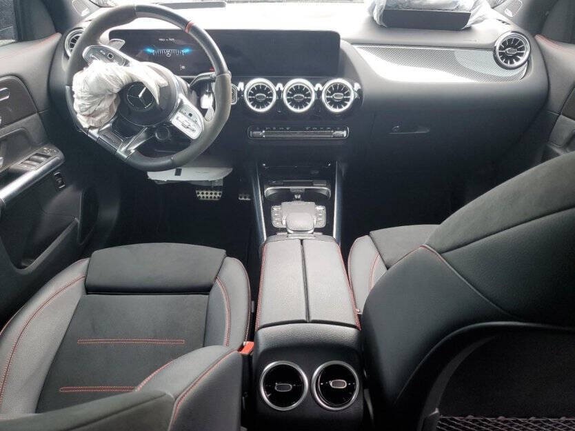 2023 Mercedes-Benz GLA-Class Image 7