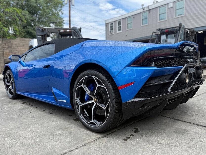 2024 Lamborghini Huracan Image 4