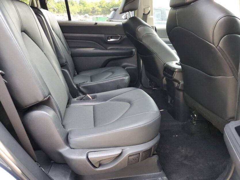 2024 Toyota Highlander Image 9