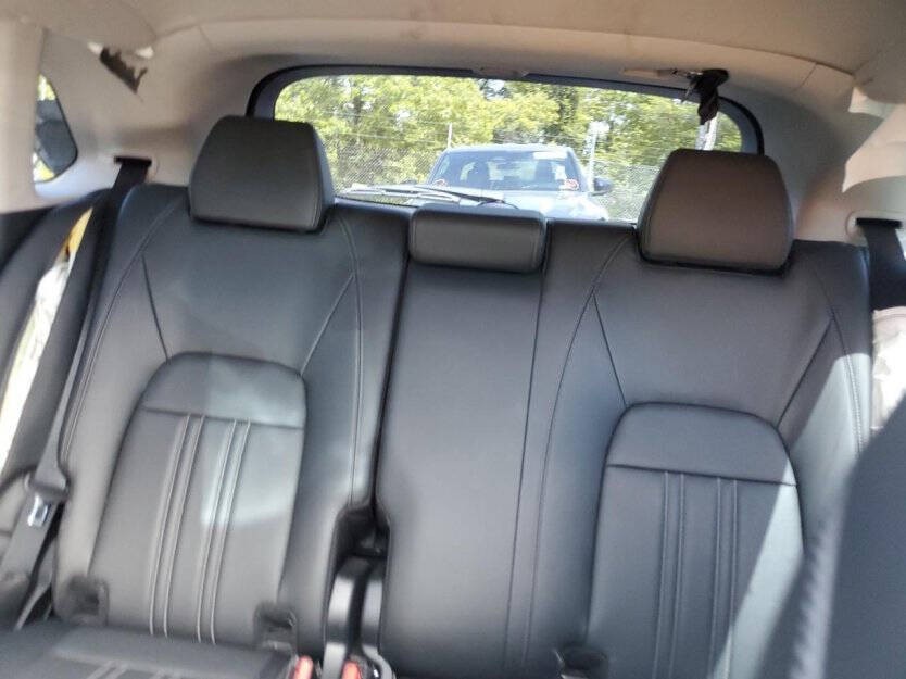 2025 Honda HR-V Image 6