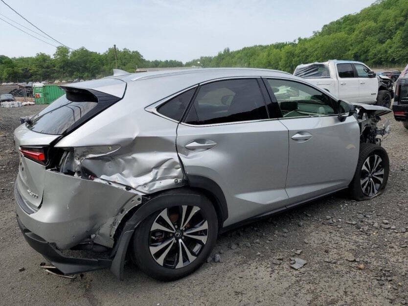 2019 Lexus NX 300 Image 4