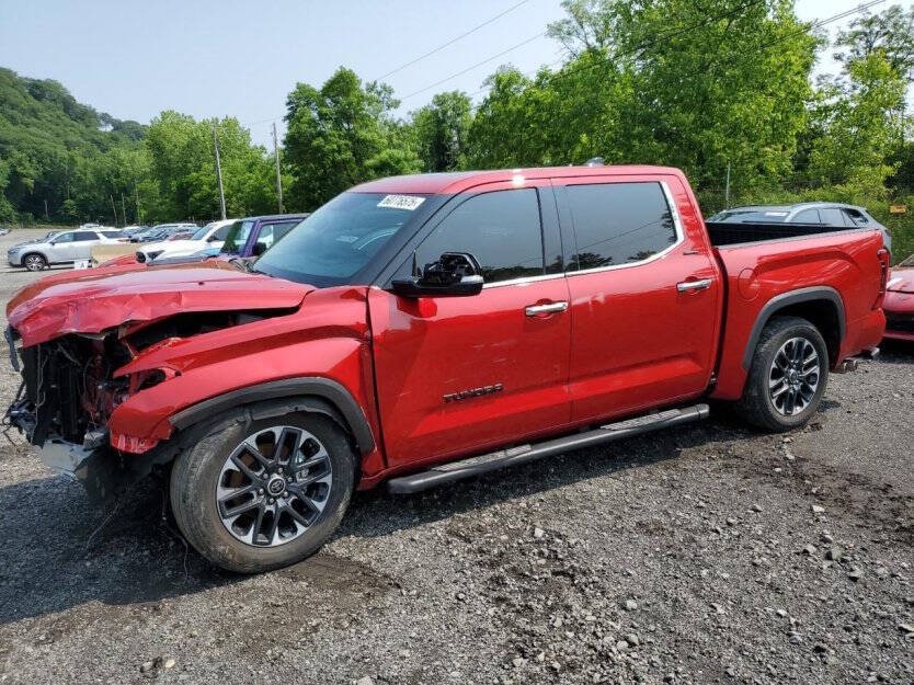 2023 Toyota Tundra Image 2
