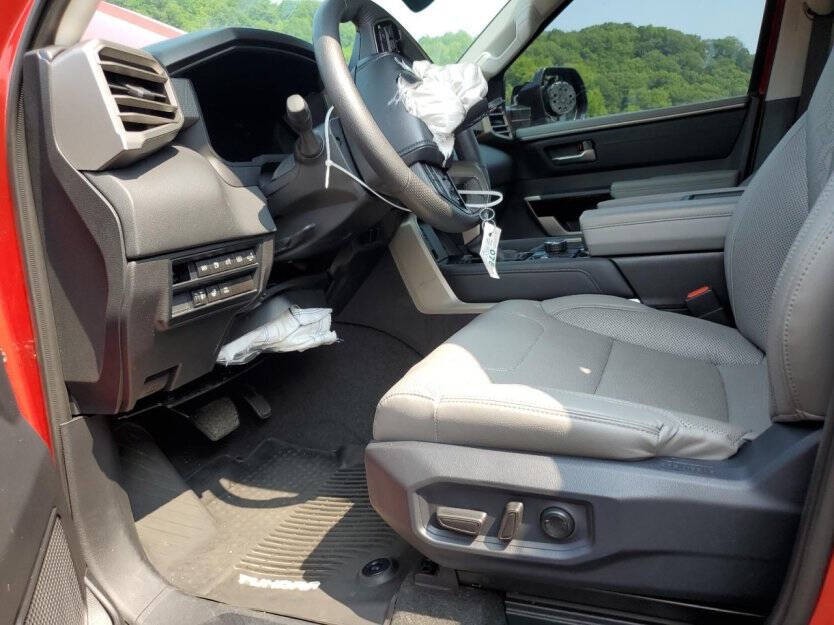 2023 Toyota Tundra Image 5