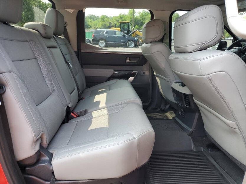 2023 Toyota Tundra Image 6