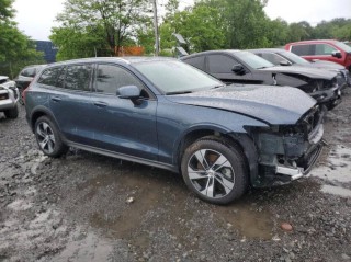 Image for 2025 Volvo V60 B5 Plus ID: 6607183